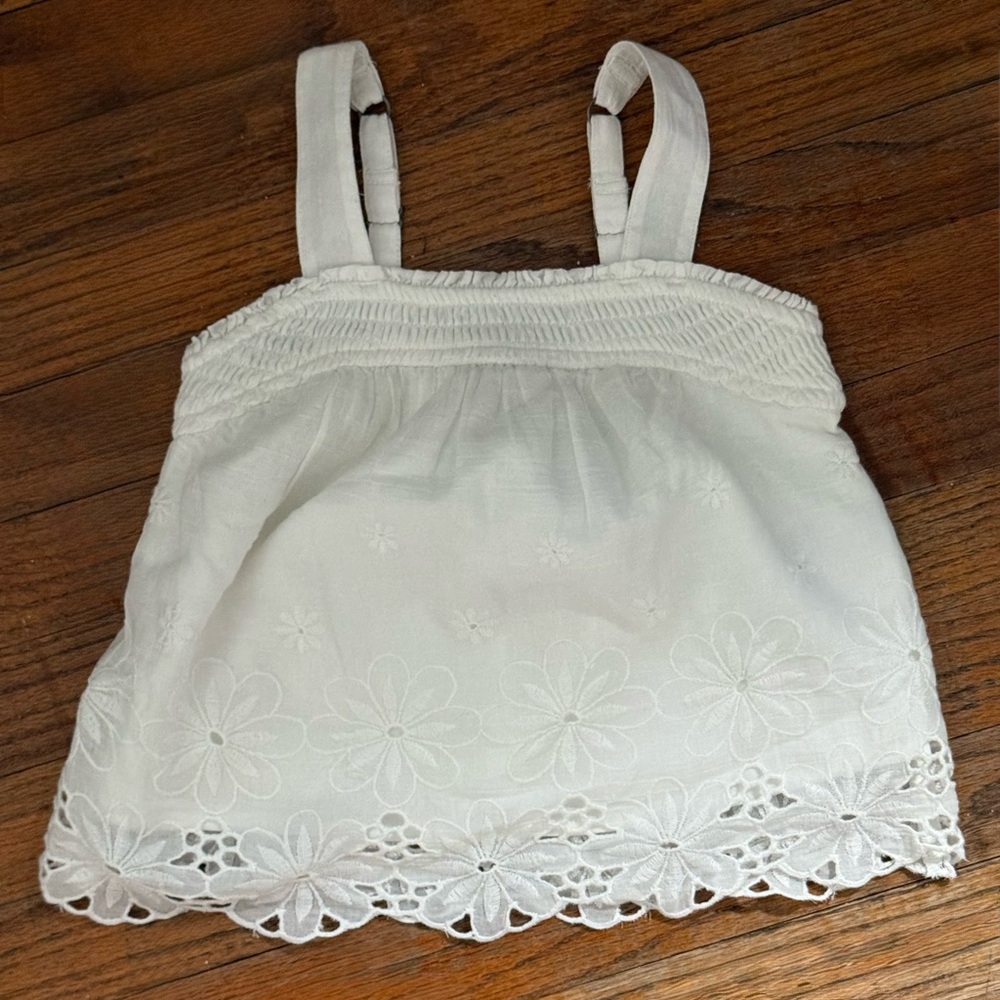 NEW Abercrombie Kids White Embroidered Shorts Set - Picture 3 of 16